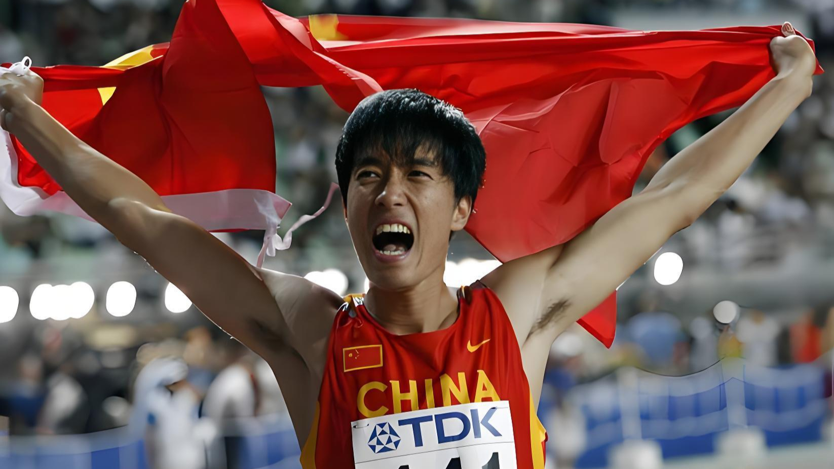 包含刘翔场均50分都被交球迷热议的词条